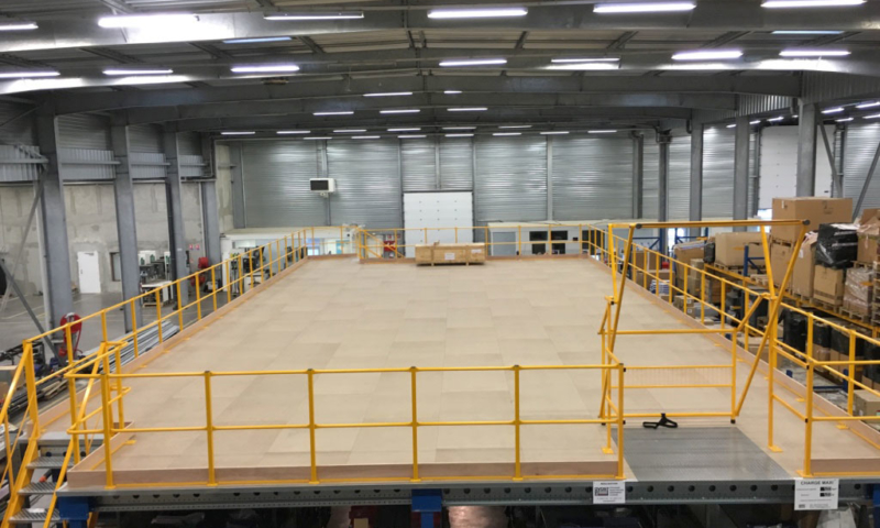 Garde-coprs, accessoires pour plateformes professionnelles - Bretagne rayonnage 1