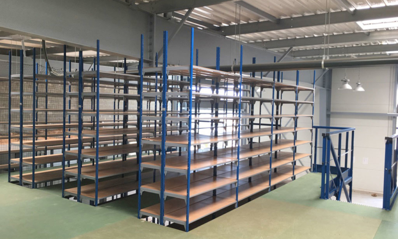 Plateforme mezzanine sur rayonnage, rack palettier -  Bretagne rayonnage