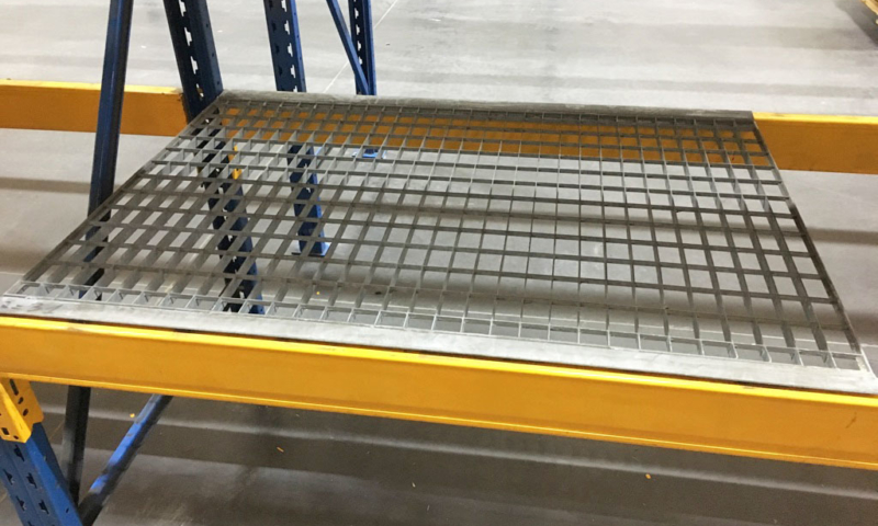 Caillebotis, accessoires pour les palettiers métalliques - Bretagne rayonnage 