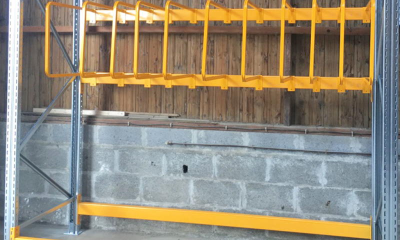 Accessoire signalétique pour les professionnels, rayonnage métallique - Bretagne rayonnage