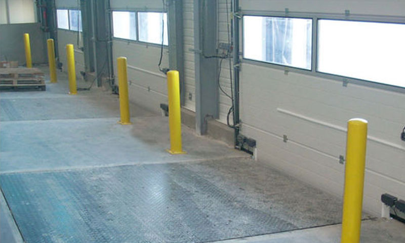 poteaux de protection vous permettent de protéger les angles des bâtiments, RIA, les portes sectionnelles.