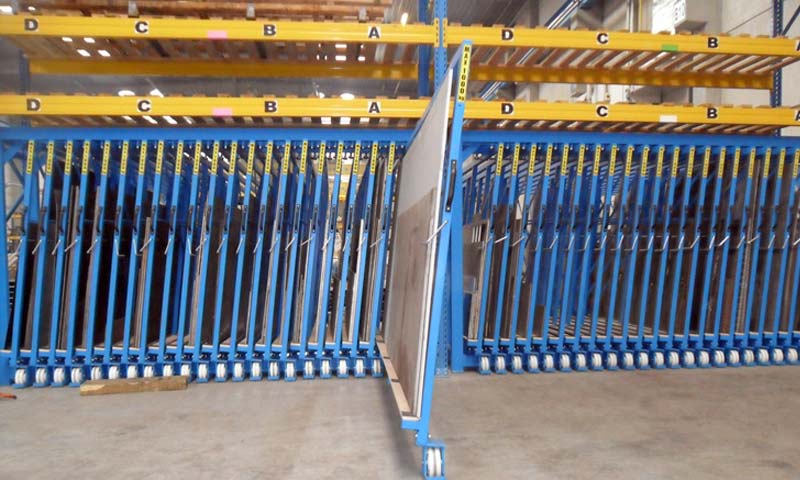 Tous nos systèmes de rayonnages sont adjustables ou modifiables (sur-mesure)