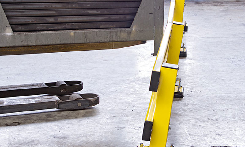 Rambarde de protection - Protection anti-collision, délimitation de zone piétonne.