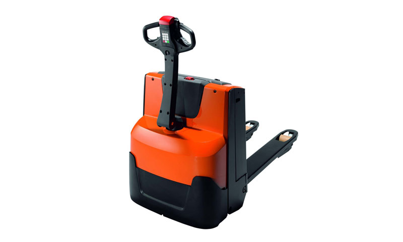 Transpalette électrique marchant, orange et noir.